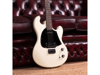 Shergold Masquerader Standard SM11 Solid Quartz White Gloss Shergold Masquerader Standard SM11 Solid Quartz White Gloss